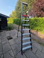 Altrex TGB 8 trap 8 treden (in Rotterdam), Doe-het-zelf en Verbouw, Ladders en Trappen, Ophalen, Trap, Zo goed als nieuw, Opvouwbaar of Inschuifbaar