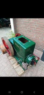 Crossely  1050, Doe-het-zelf en Verbouw, Motoren, Ophalen of Verzenden, Zo goed als nieuw, Benzinemotor, 1800 rpm of meer