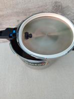 Snelkookpan in Zeer Goede Staat, Huis en Inrichting, Keuken | Potten en Pannen, Kookpan of Snelkookpan, Ophalen of Verzenden, Zo goed als nieuw