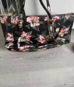 Guess handtas, Sieraden, Tassen en Uiterlijk, Tassen | Damestassen, Ophalen, Gebruikt, Overige kleuren, Handtas