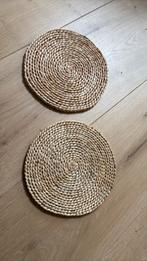 2 rieten pannenonderzetters, Ophalen of Verzenden, Zo goed als nieuw, Glas of Kopje