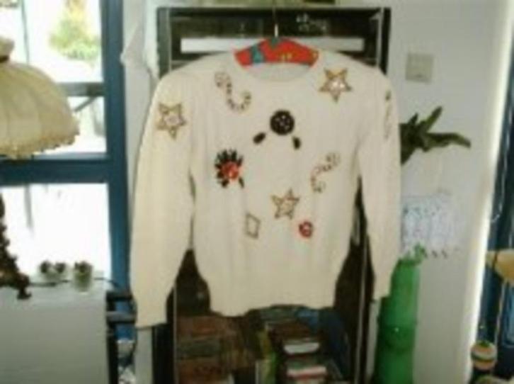 mooie trui € 25.00, Kleding | Heren, Truien en Vesten, Zo goed als nieuw, Beige, Ophalen of Verzenden