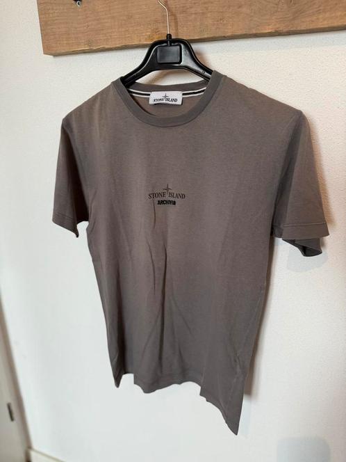 Stone Island | Archivio | T-Shirt | Grijs | Maat M, Kleding | Heren, T-shirts, Zo goed als nieuw, Maat 48/50 (M), Grijs, Ophalen
