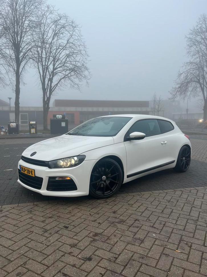 Volkswagen Scirocco 2.0TSI DSG 2009, Auto's, Volkswagen, Particulier, Benzine, Coupé, Geïmporteerd, Wit, Ophalen