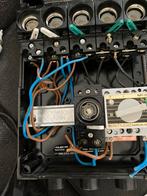 Oude meterkast 6 groepen, Hobby en Vrije tijd, Elektronica-componenten, Ophalen of Verzenden, Zo goed als nieuw