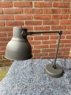 Grijze Ikea  Hectar tafellamp met usb aansluiting, Ophalen of Verzenden, Gebruikt, Metaal, Minder dan 50 cm