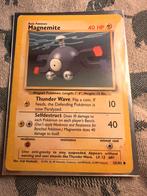 Pokemon Magnemite 1st edition, Ophalen of Verzenden, Zo goed als nieuw, Losse kaart