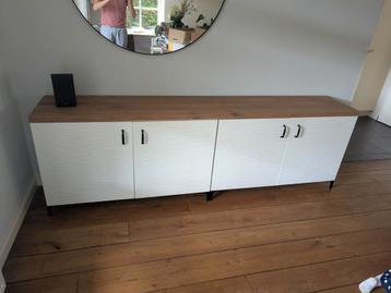 Ikea BESTA met houten plak