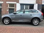 Volvo XC60 2.0 T5 FWD Ocean Race AUTOMAAT 62000km Blis PDC L, Gebruikt, Euro 6, 4 cilinders, 1969 cc
