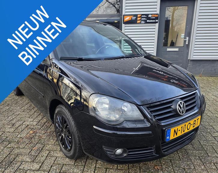 Volkswagen Polo 1.4-16V BLACK edition *APK-AIRCO-5DRS*, Auto's, Volkswagen, Bedrijf, Te koop, Polo, ABS, Airbags, Airconditioning