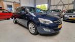 Opel Astra 1.4 Turbo Cosmo 17 inch LMV, Clima, Trekhaak, Voorwielaandrijving, Gebruikt, 4 cilinders, Blauw