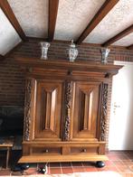 Rankenkast met gekleurde delfsblauwe vazen, Antiek en Kunst, Ophalen of Verzenden