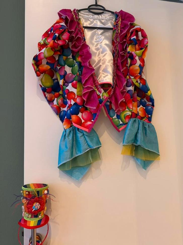 Prachtig kostuum handgemaakt, Kleding | Dames, Carnavalskleding en Feestkleding, Zo goed als nieuw, Kleding, Carnaval, Maat 38/40 (M)