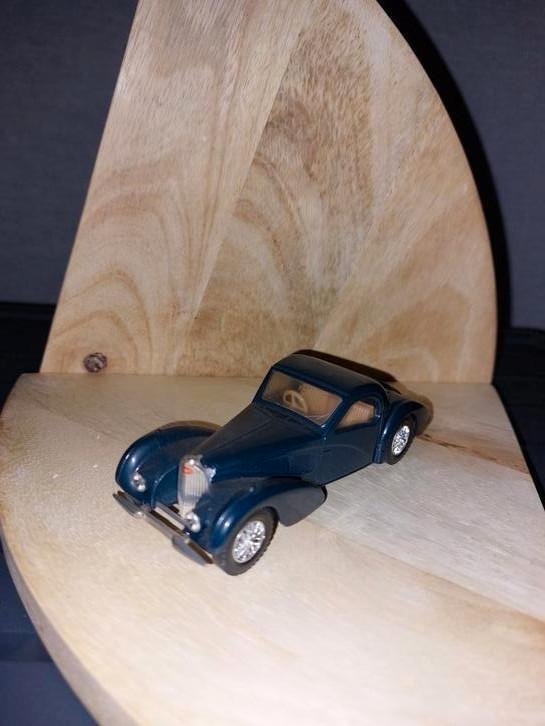 BUGATTI  57 S ATALANTE, Hobby en Vrije tijd, Modelauto's | 1:43, Zo goed als nieuw, Auto, Solido, Ophalen of Verzenden