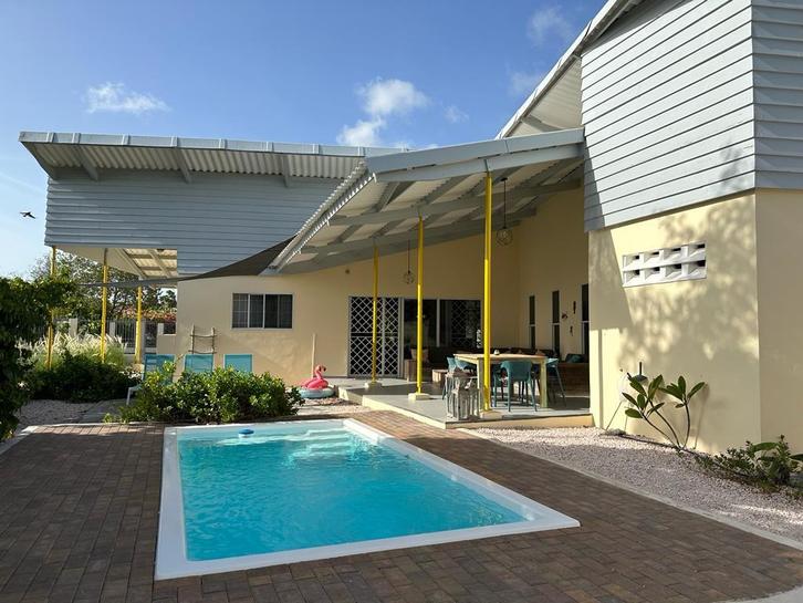 Curaçao - Julianadorp Villas, Vakantie, Vakantiehuizen | Nederlandse Antillen, Curaçao, Landhuis of Villa, Dorp, Aan zee, 4 of meer slaapkamers