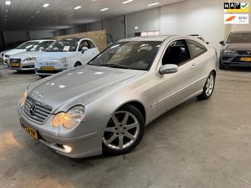 Mercedes-Benz C-klasse Sportcoupé 180 K / AUTOMAAT / RIJDT  beschikbaar voor biedingen