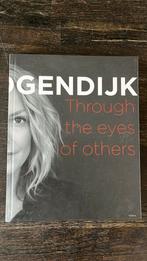 Micky Hoogendijk - Micky Hoogendijk, Boeken, Kunst en Cultuur | Fotografie en Design, Fotografen, Ophalen of Verzenden, Zo goed als nieuw