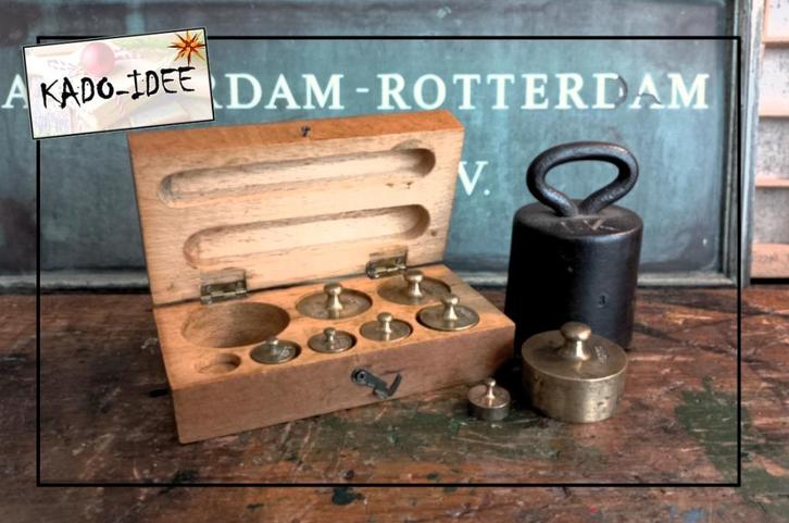 Gewichten set in houten doos # gemerkt [924] 🔻 -- 30% 🔻, Antiek en Kunst, Antiek | Gereedschap en Instrumenten, Ophalen of Verzenden