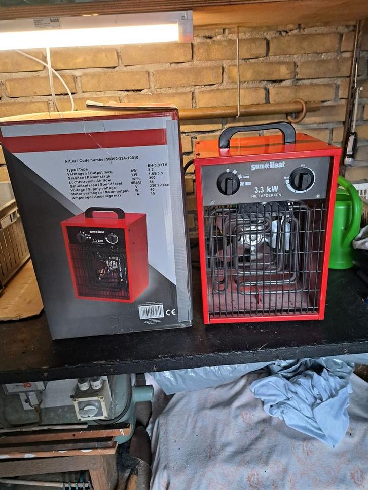 Sun Heat Kachel 3.3kW - Nieuw in doos!, Doe-het-zelf en Verbouw, Verwarming en Radiatoren, Nieuw, Kachel, 800 watt of meer, 30 tot 80 cm