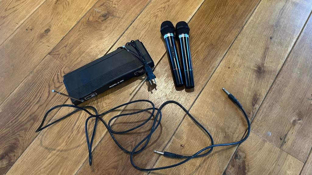 draadloze microfoon set, Ophalen of Verzenden, Zo goed als nieuw, Zangmicrofoon