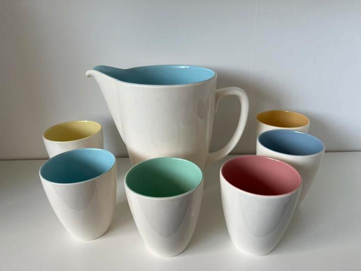 Pastel regout melk set Petrus regout, Huis en Inrichting, Keuken | Servies, Zo goed als nieuw, Overige typen, Overige stijlen