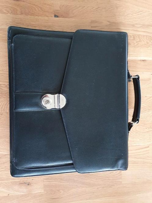 Stijlvolle zwarte laptoptas / aktetas van Enrico, Computers en Software, Laptoptassen, Zo goed als nieuw, Aktetas, Ophalen of Verzenden