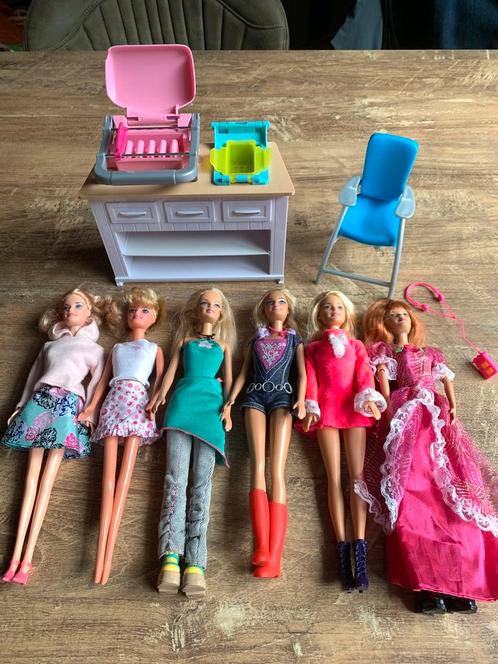 Barbies, Kinderen en Baby's, Speelgoed | Poppen, Zo goed als nieuw, Barbie, Ophalen of Verzenden