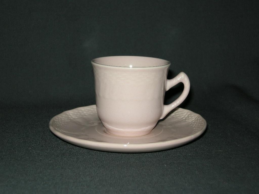 Royal Boch, pastel rose, 1 kop & schotel, Royal Boch, N.v.t., Ophalen of Verzenden, Zo goed als nieuw