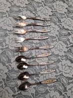 Royal albert flower of the month  vork en lepeltjes  10.00 p, Ophalen of Verzenden