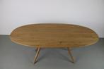 Artisan Lakri ovale tafel, 200/110 cm, Eiken, Ophalen, 100 tot 150 cm, Eikenhout, Vijf personen of meer