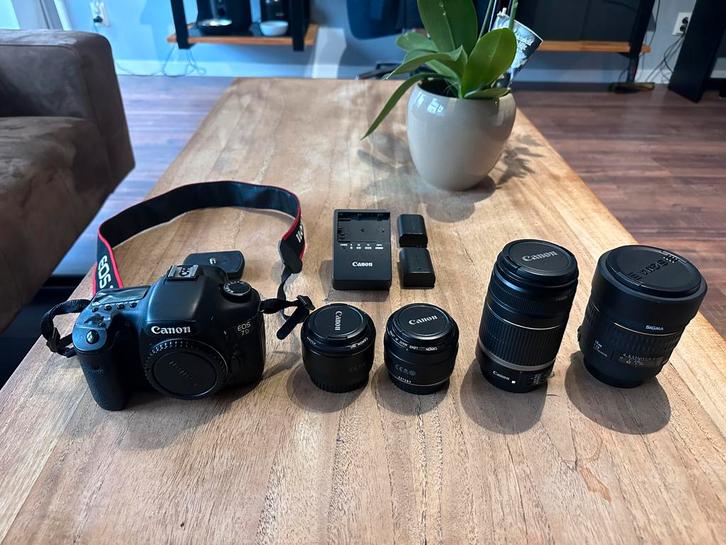 Canon EOS 7D + 4 Lenzen + 2 Accu’s + Lader – Complete Set, Audio, Tv en Foto, Fotocamera's Digitaal, Gebruikt, Spiegelreflex, Canon