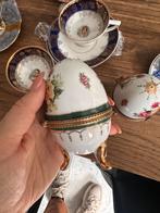 Limoges porseleinen eierdoosjes met bloem&goudaccent, Ophalen of Verzenden, Zo goed als nieuw