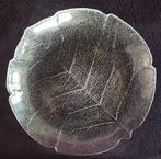 kristallen bonbonschaaltje in de vorm van een boomblad, Antiek en Kunst, Antiek | Glas en Kristal, Ophalen of Verzenden