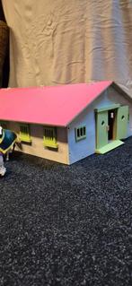 Paarden stal met diverse paarden schleich, Ophalen of Verzenden, Zo goed als nieuw, Jongen of Meisje