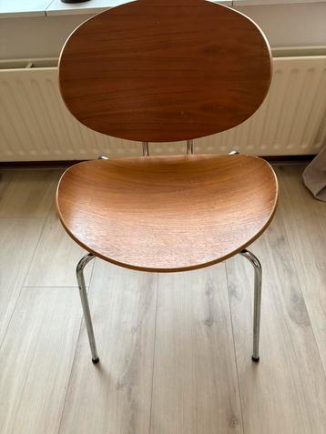 Carsten Buhl curve chair beschikbaar voor biedingen