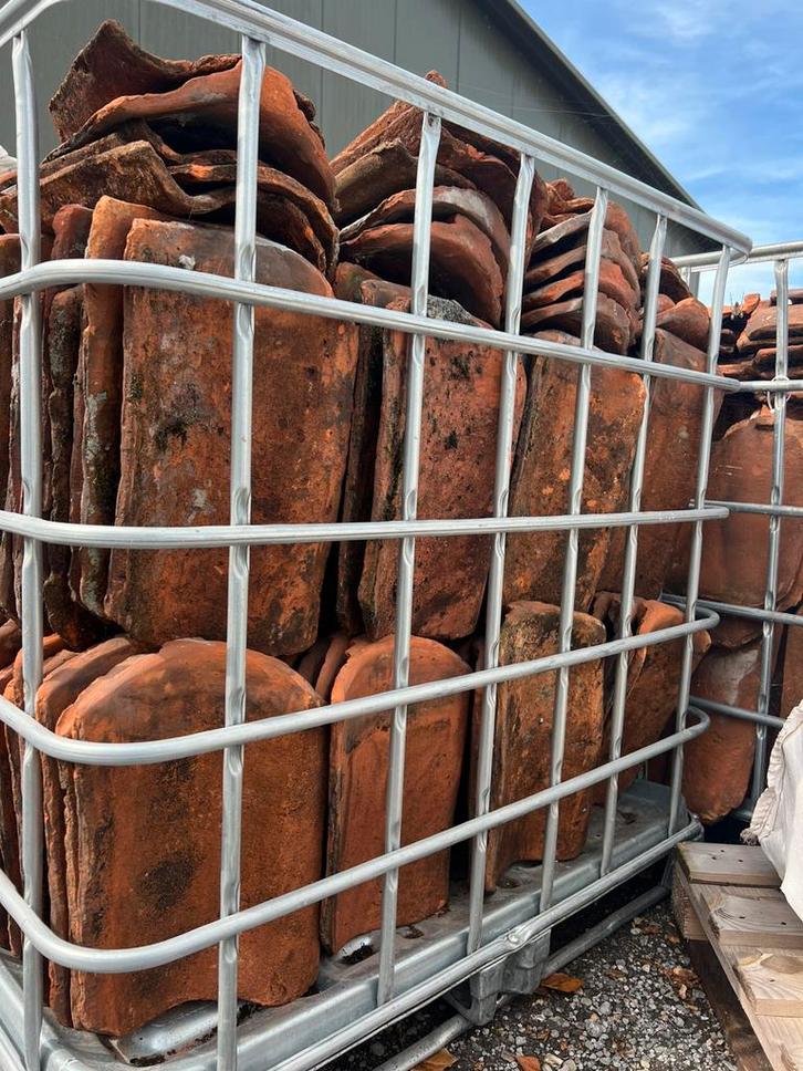 Grote partij oude rode holle pan 585M2 47cm lang GOEDKOOP!, Doe-het-zelf en Verbouw, Dakpannen en Dakbedekking, Dakpannen, Steen of Klei