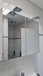 Badkamer kastje met spiegels werkende lampen, Huis en Inrichting, Badkamer | Badkamermeubels, Gebruikt, Ophalen