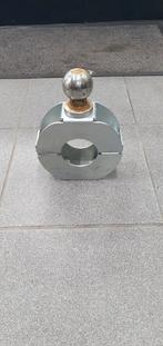 Trekhaakknop voor dissel, Ophalen