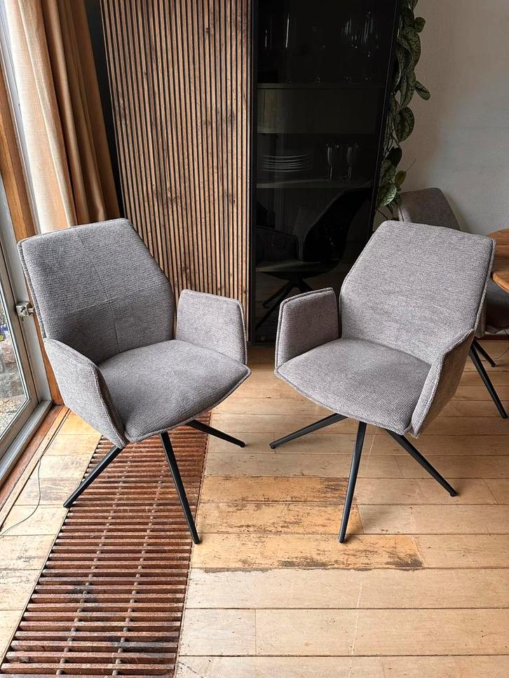 6 Eetkamerstoelen draaibaar met armleuning – bruingrijs stof, Huis en Inrichting, Stoelen, Nieuw, Vijf, Zes of meer stoelen, Metaal