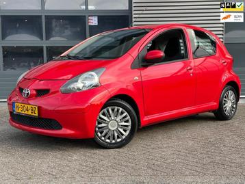 Toyota Aygo 1.0-12V Ambiance | Airco | APK | NAP | Electr. r beschikbaar voor biedingen