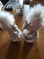 2 witte eekhoorn beeldtjes, Ophalen of Verzenden, Zo goed als nieuw, Dier