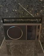 Portable Grundig -Concert Boy 220 - wereld ontvanger, Ophalen of Verzenden, Zo goed als nieuw, Wereldontvanger