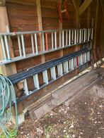 Twee altrex ladders, Doe-het-zelf en Verbouw, Ladders en Trappen, Ophalen, Gebruikt, Opvouwbaar of Inschuifbaar, 4 meter of meer