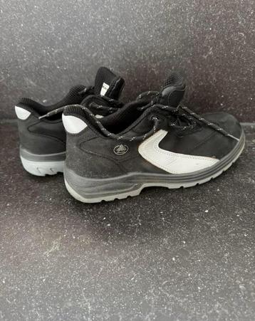 Werkschoenen mt 41 merk Bata beschikbaar voor biedingen