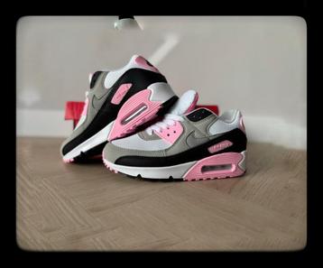 Nike Air Max 90 Surplus Pink – Maat 36 – Nieuw in Doos beschikbaar voor biedingen