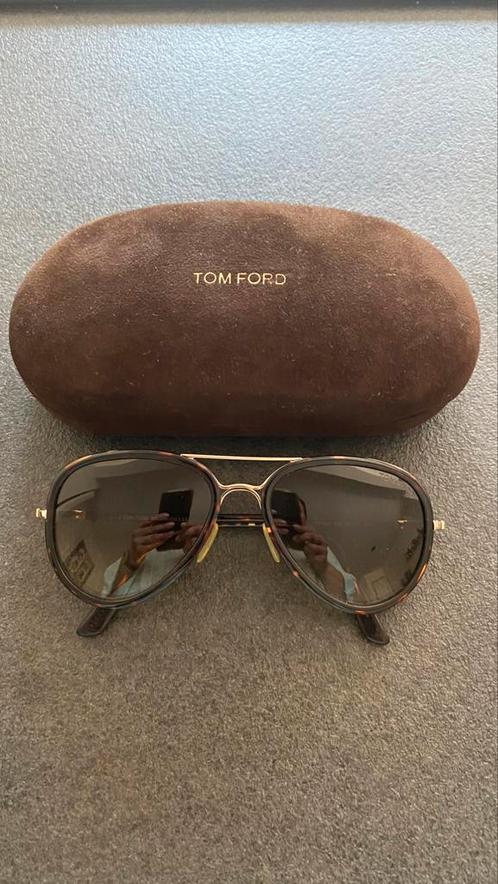 Mooie Tom Ford dames zonnebril bruin (nieuw), Sieraden, Tassen en Uiterlijk, Zonnebrillen en Brillen | Dames, Nieuw, Zonnebril