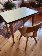 Vintage kindertafel en stoel, Ophalen, Gebruikt, Tafel(s) en Stoel(en)