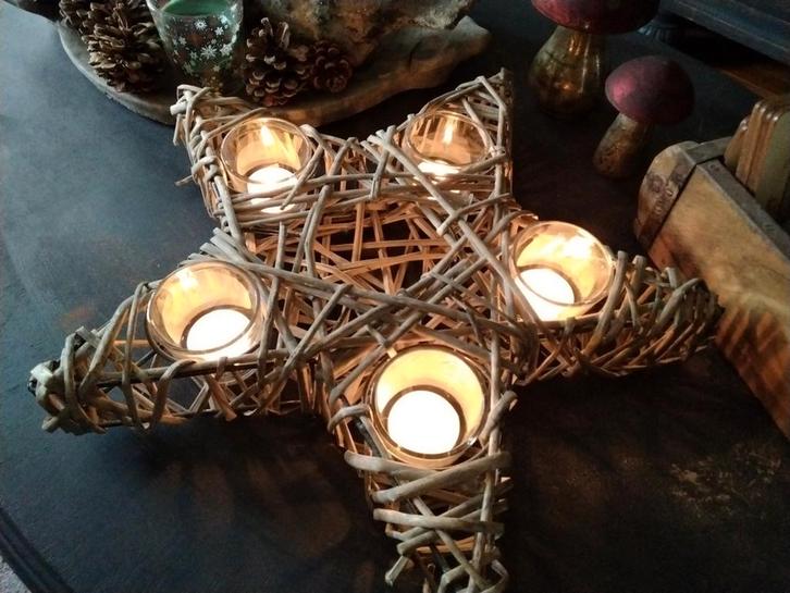 Rieten Kerstster met Theelichtjes, Diversen, Kerst, Zo goed als nieuw, Ophalen of Verzenden