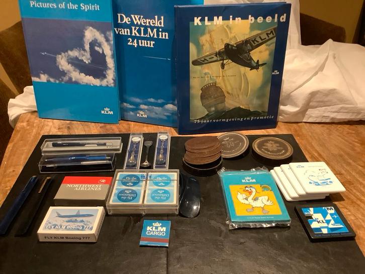 KLM Verzamelobjecten - Boeken, Onderzetters, Pennen & Meer, Verzamelen, KLM Huisjes, Zo goed als nieuw, 1 t/m 20, Gevuld, Ophalen