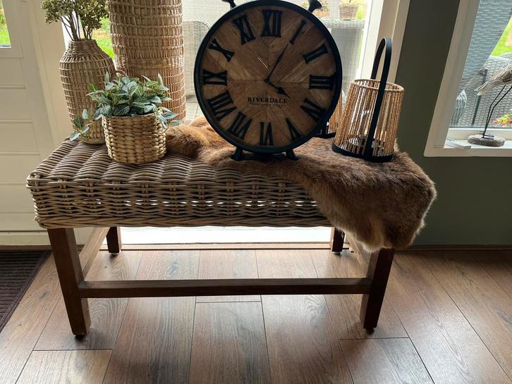 Prachtig rotan bankje sidetable bijzettafel, Huis en Inrichting, Tafels | Sidetables, Zo goed als nieuw, 25 tot 50 cm, 50 tot 100 cm